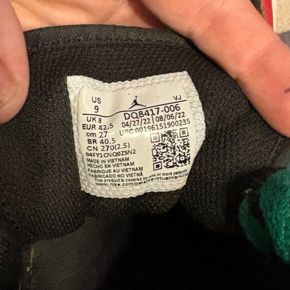 Men's Jordan 1 Mid "Christmas" Black/Fire Red-White-Malachite - Picture 7 of 7